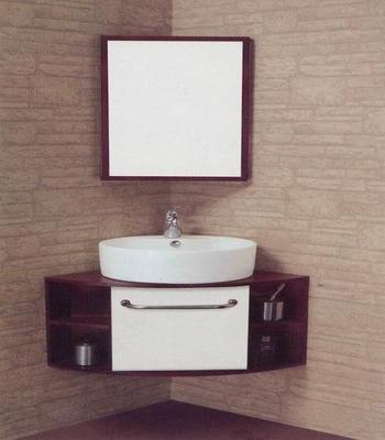 Esquina de muebles de baño: una solución excelente para habitaciones pequeñas