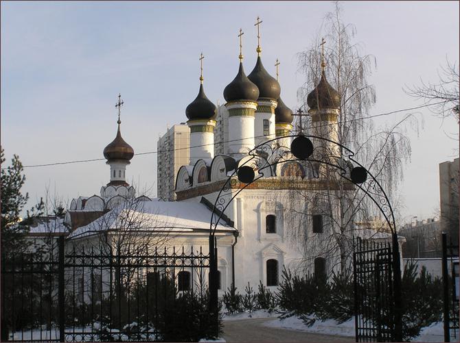 Templos de Rusia: la Iglesia de la Intercesión de la Santísima Virgen en Bratzewo