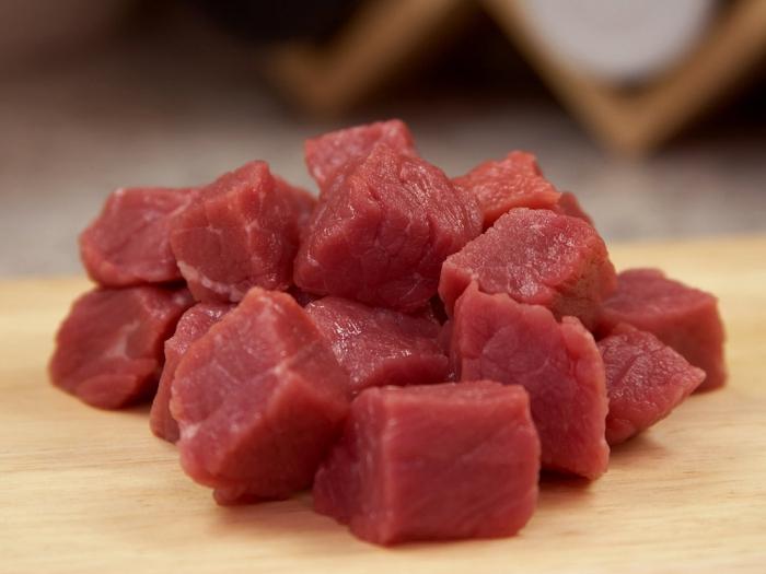 contenido de calorías de carne de res hervida